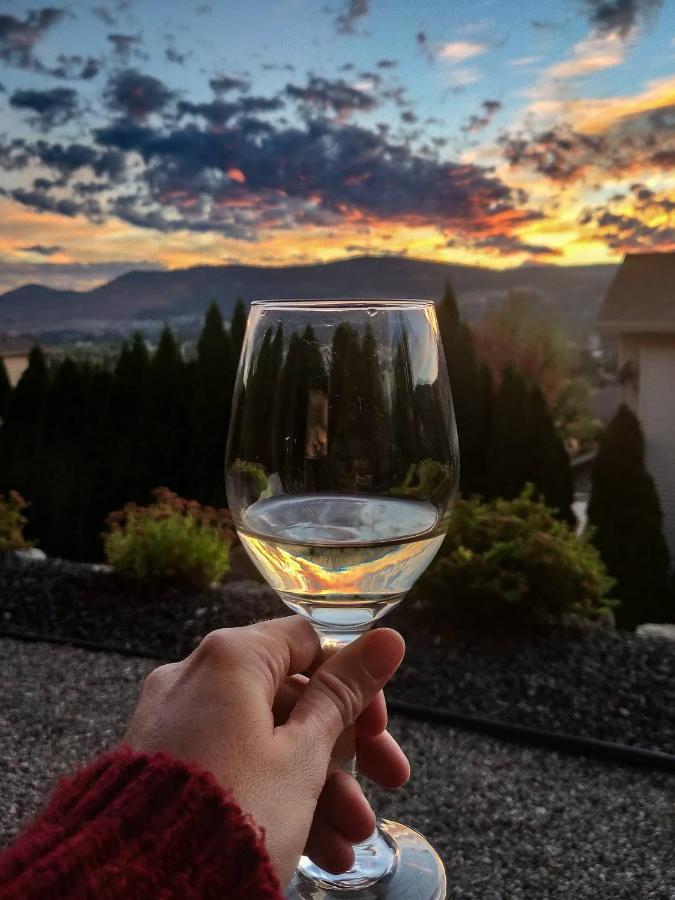 Adela'S Bed And Breakfast West Kelowna Luaran gambar